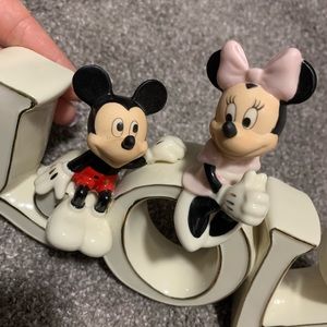 Valentine’s Day 💕 Mickey and Minnie True Love Lenox